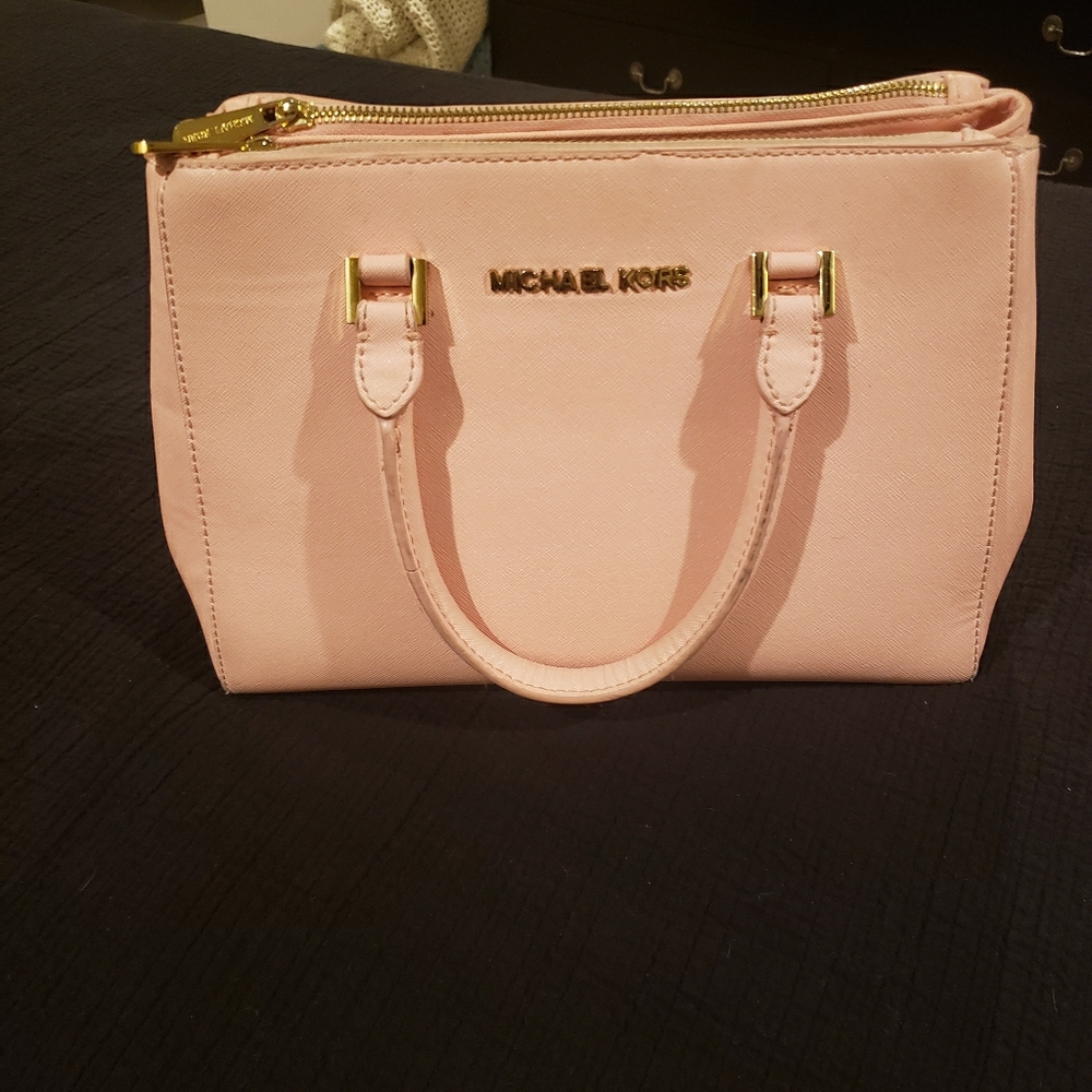 Michael Kors purse